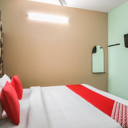 Oyo Modern Guest House チェンナイ エクステリア 写真